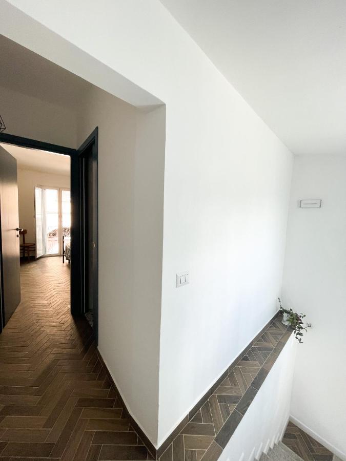 Casa Vacanze Magnolia 42 卡利特里 外观 照片
